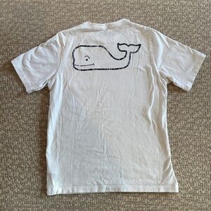 Vineyard Vines boys tee-shirt. Size medium